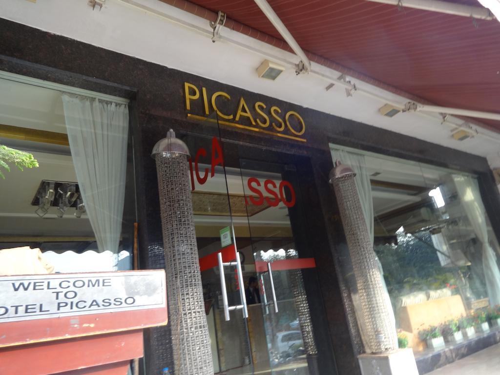 Hotel Picasso Paschim Vihar Delhi - Couple Friendly Local Ids Accepted Buitenkant foto